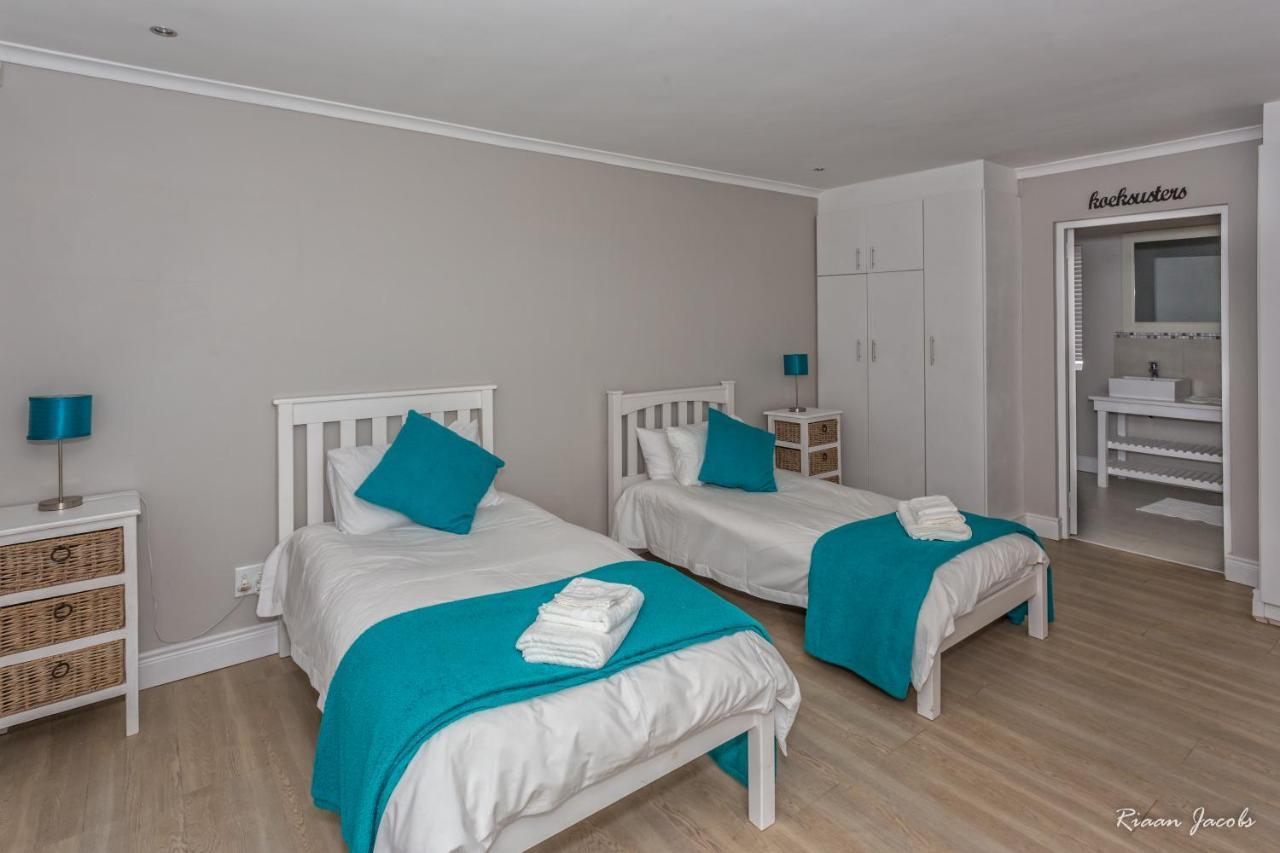 Ons C-Huis - Gansbaai Seafront Accommodation, Back-Up Power Экстерьер фото